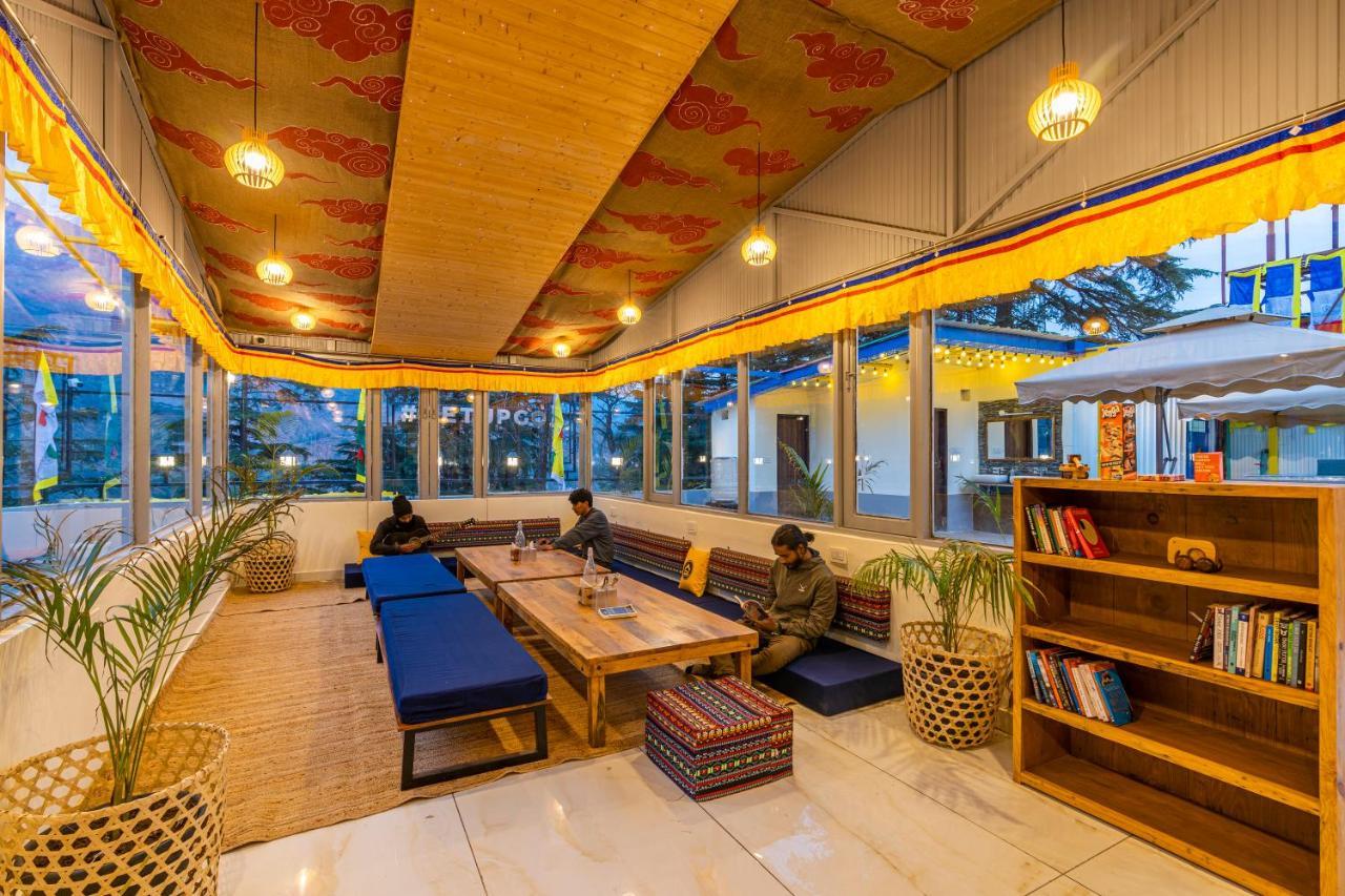 The Hosteller Mcleodganj, Mall Road McLeod Ganj Eksteriør bilde