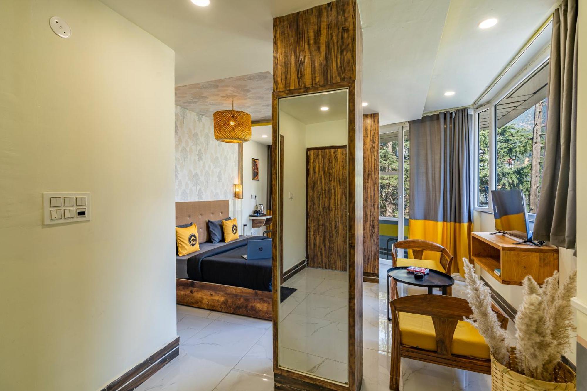 The Hosteller Mcleodganj, Mall Road McLeod Ganj Eksteriør bilde